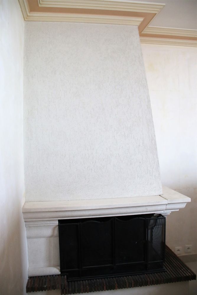 CHEMINEE en pierre du Gard 500 Rennes (35)