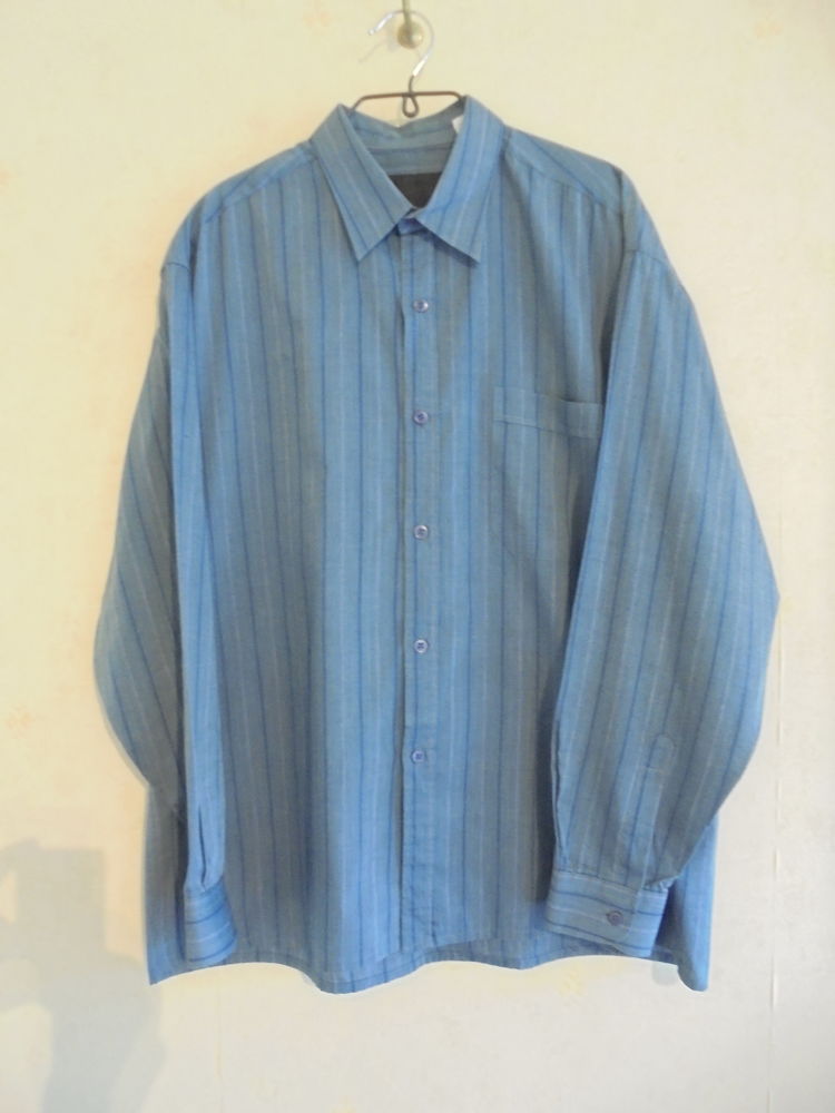 Chemise bleue gris�e (51) 10 Tours (37)