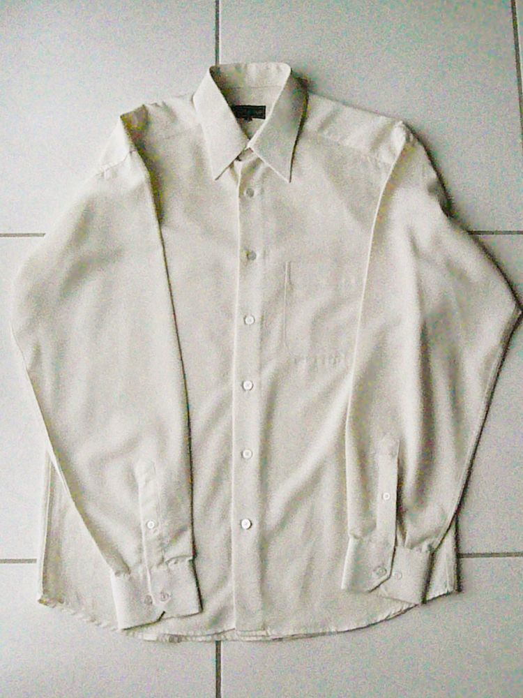 Chemise cr�me homme T3 Fil et Soft 7 Franqueville-Saint-Pierre (76)