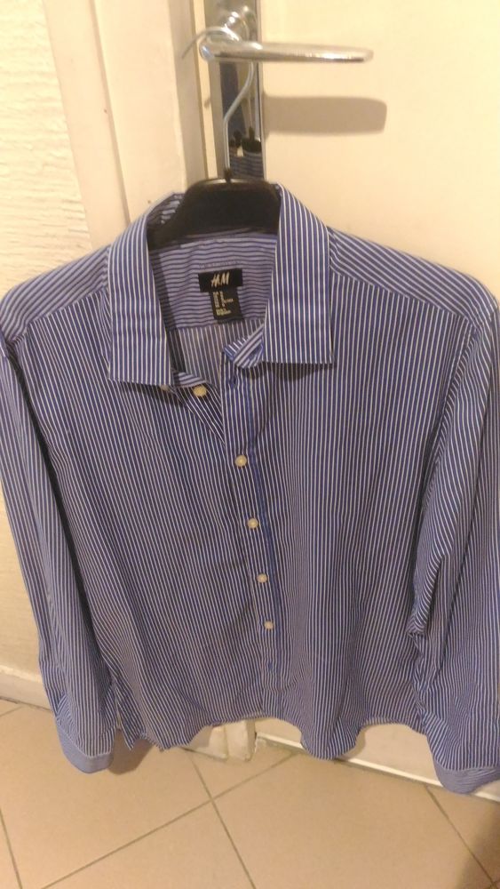 chemise easy iron H&M à rayures bleu et blanche 5 Savigny-sur-Orge (91)