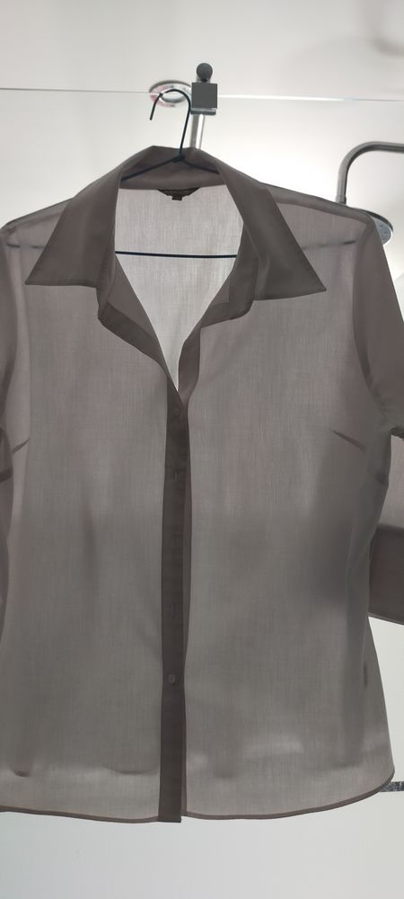 Chemise FEMME unie  blanche ? taille 48 ?   In extenso   5 Savigny-sur-Orge (91)