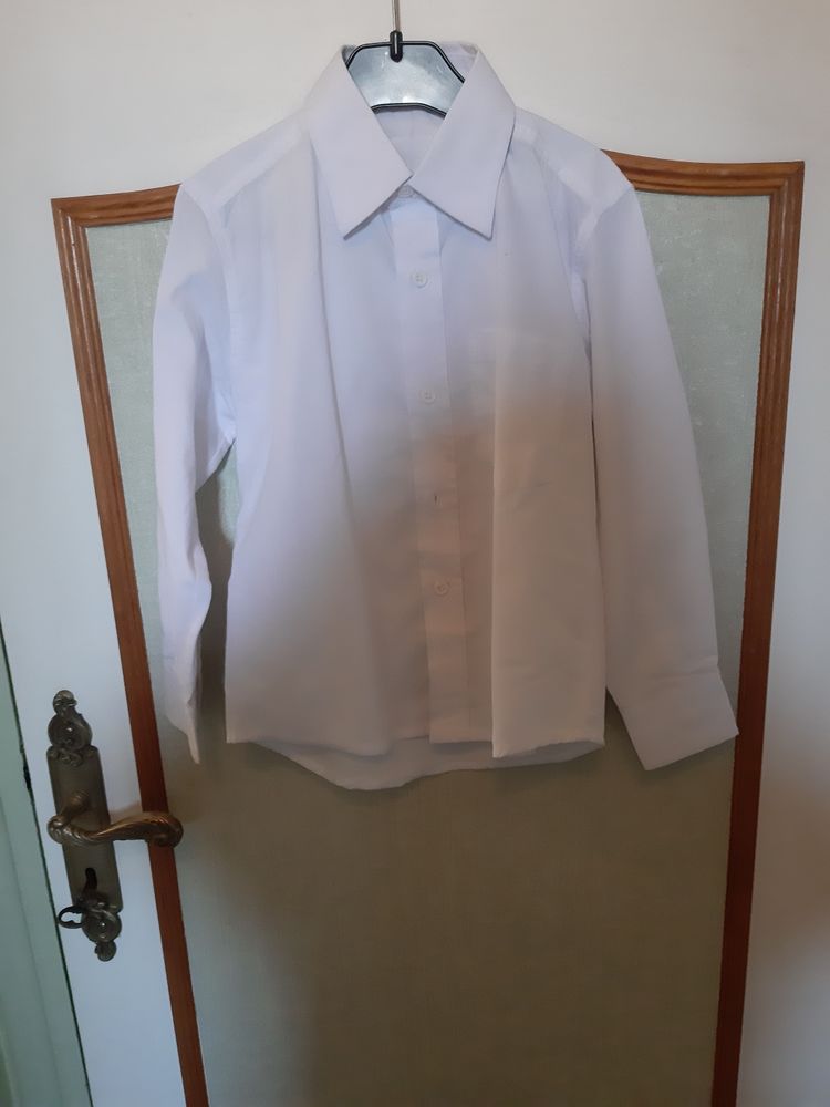 chemise habill�e 8 Noyon (60)