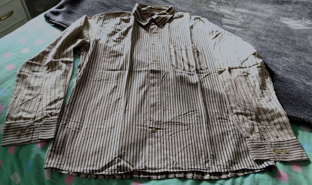 chemise homme habill�e, beige ray�e noire T XL 8 Florange (57)