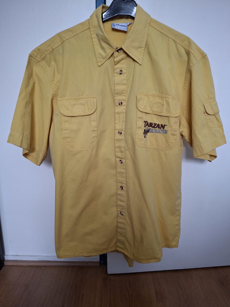 Une chemise jaune Disney et une chemise marque Rodier 5.5 �ragny (95)