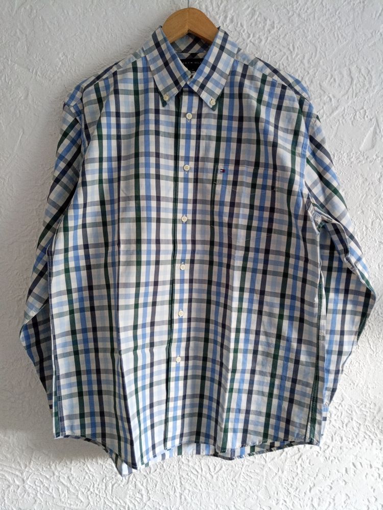 chemise manches longues Tommy Hilfiger coton tr�s bon �tat 0 Mandelieu-la-Napoule (06)