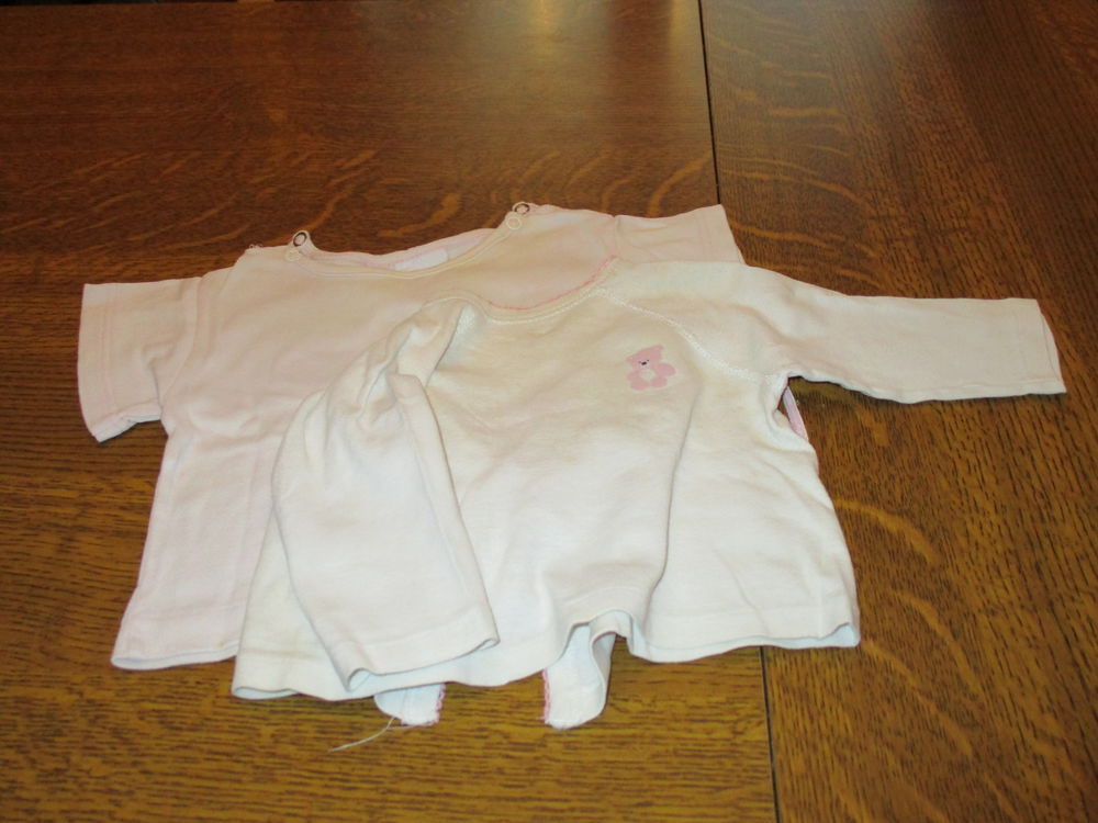 une Chemise 6 mois et une brassi�re petit nounours rose 0 M�rignies (59)