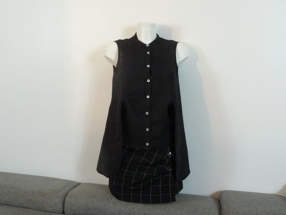 Top/ Chemise en Lin Noir � 2 Pans � Nouer- Stefano Mortari 285 Paris 15 (75)