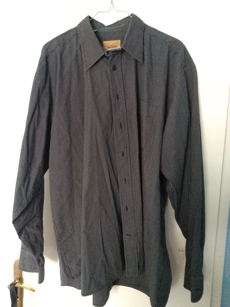 CHEMISE NOIRE 0 Villiers-sur-Marne (94)