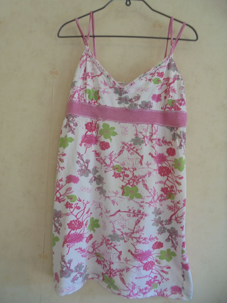 Chemise de nuit fleurie (93) 6 Tours (37)