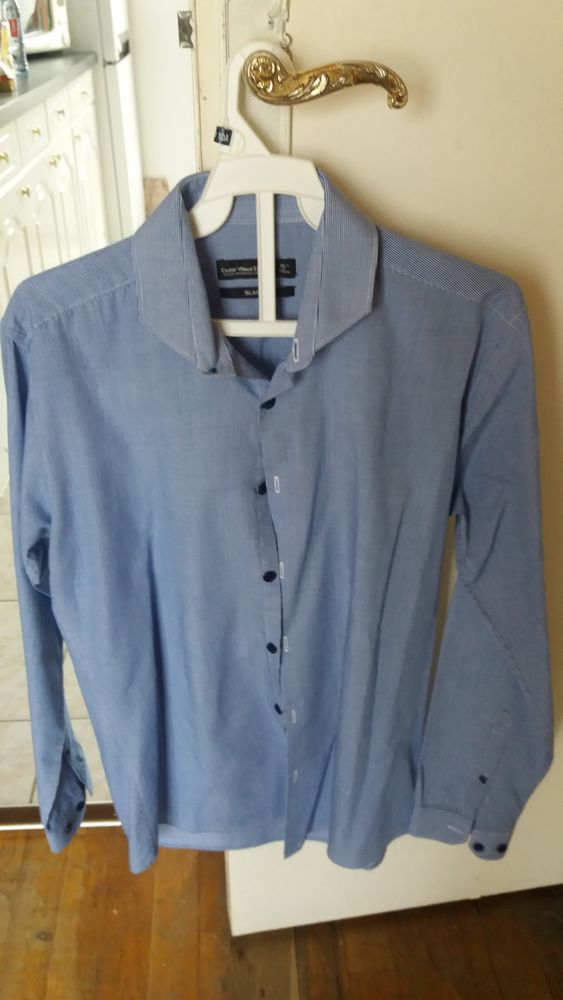 chemise taille s 8 Bezons (95)