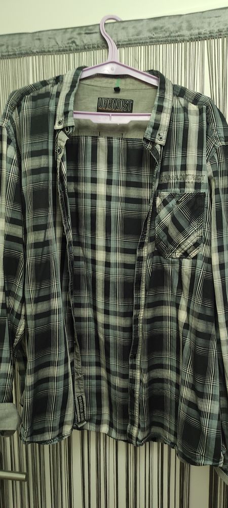 Lot chemises . 0 Nantes (44)