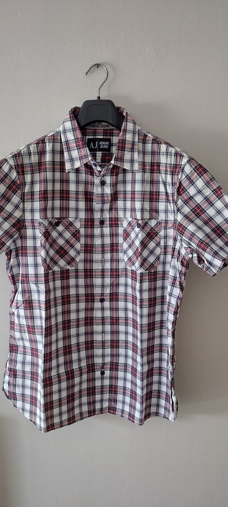 Chemisette ARMANI et polo HUGO BOSS taille L
10 Malo Les Bains (59)