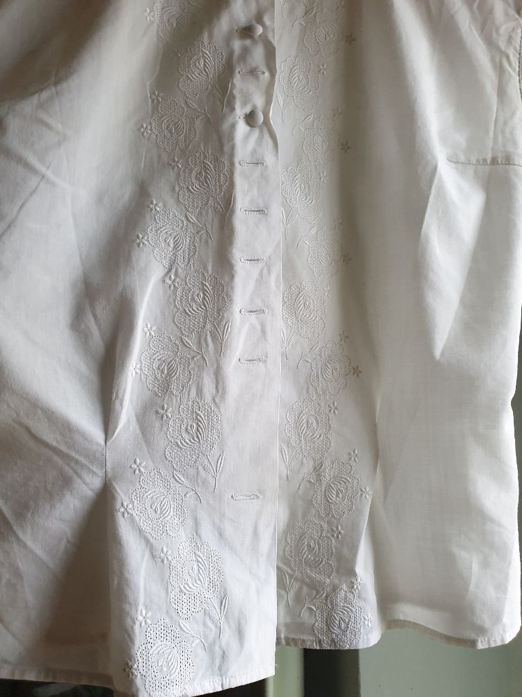 Top/chemisier blanc sans manches, vintage 4 Mouxy (73)