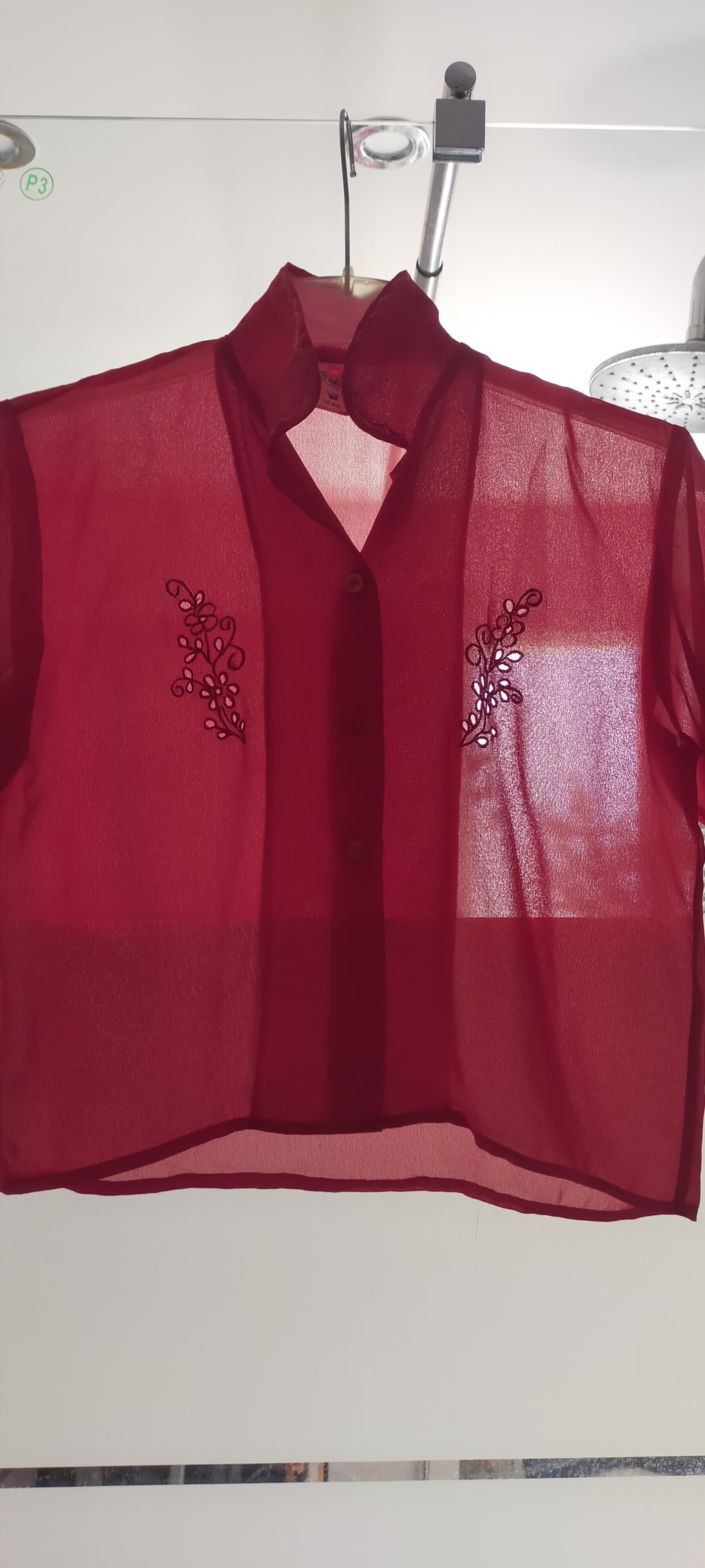 chemisier  fille uni rouge de la   boutique � l'ile maurice 5 Savigny-sur-Orge (91)