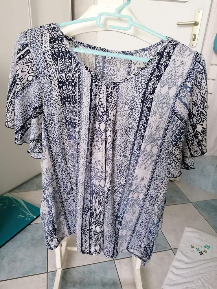 chemisier l�ger petites manches 5 La Roche-sur-Yon (85)