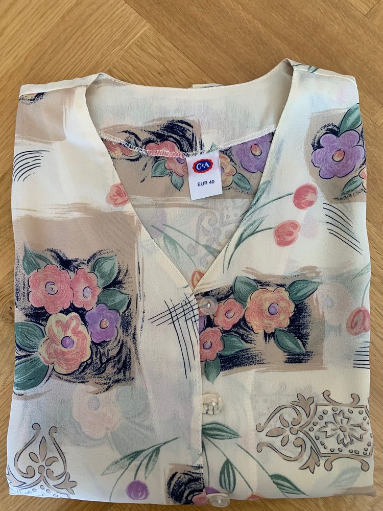 Chemisier ''C&A'' Taille 40, �cru � fleurs 2 Paris 19 (75)