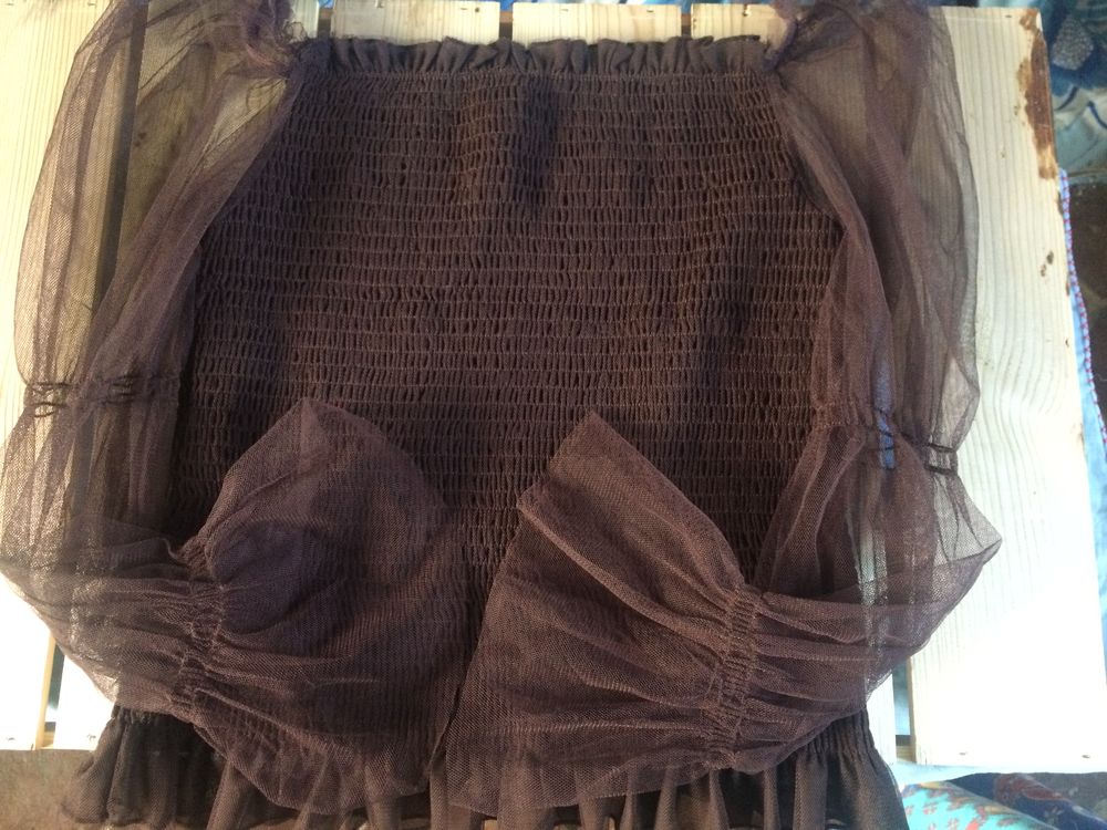 chemisier en tulle 55 Aumale (76)