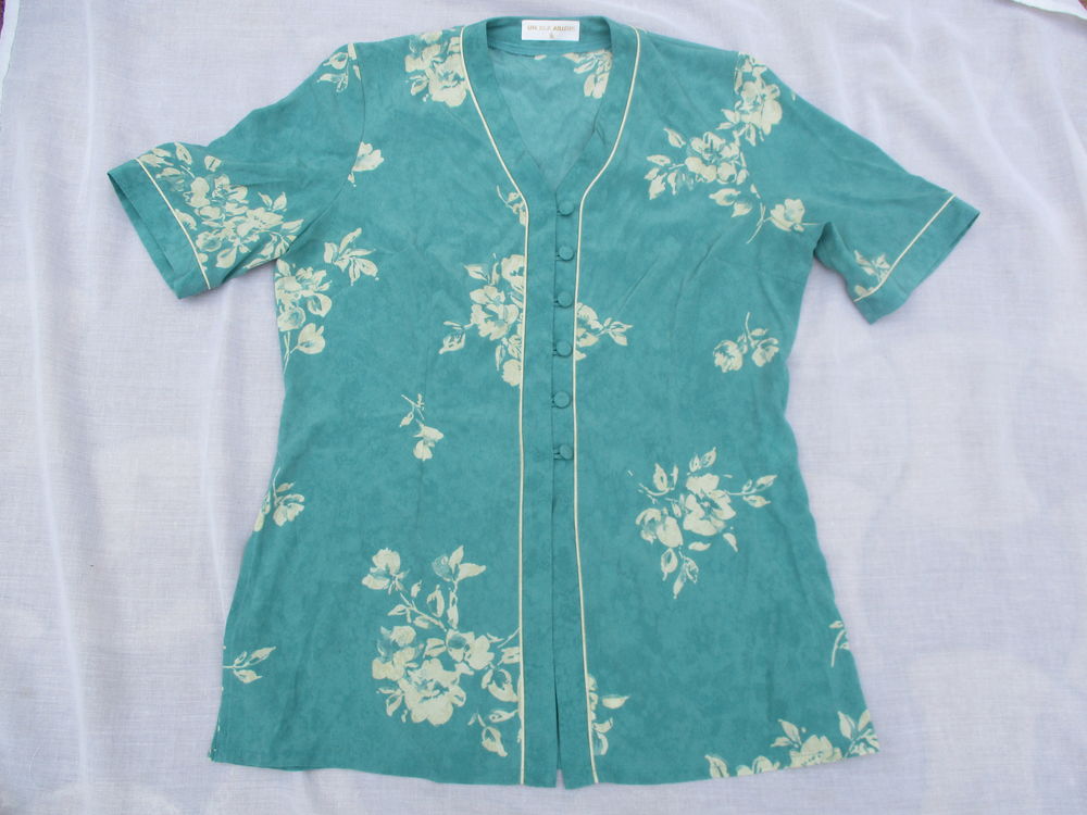 Chemisier/Tunique Fluide et L�ger - Taille 44 - Vintage 8 La Fert�-Alais (91)