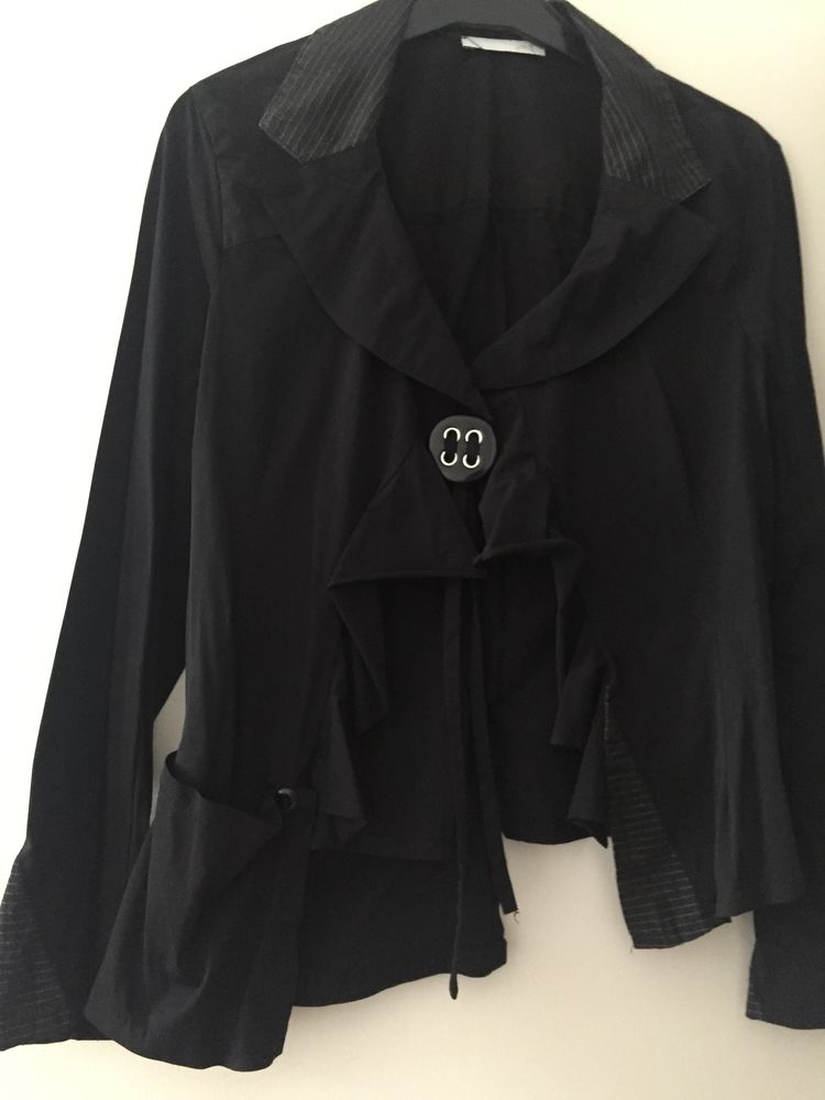 CHEMISIER VESTE NOIRE RAYE ARGENT T. 3 ou L 10 Saint-Genis-Laval (69)