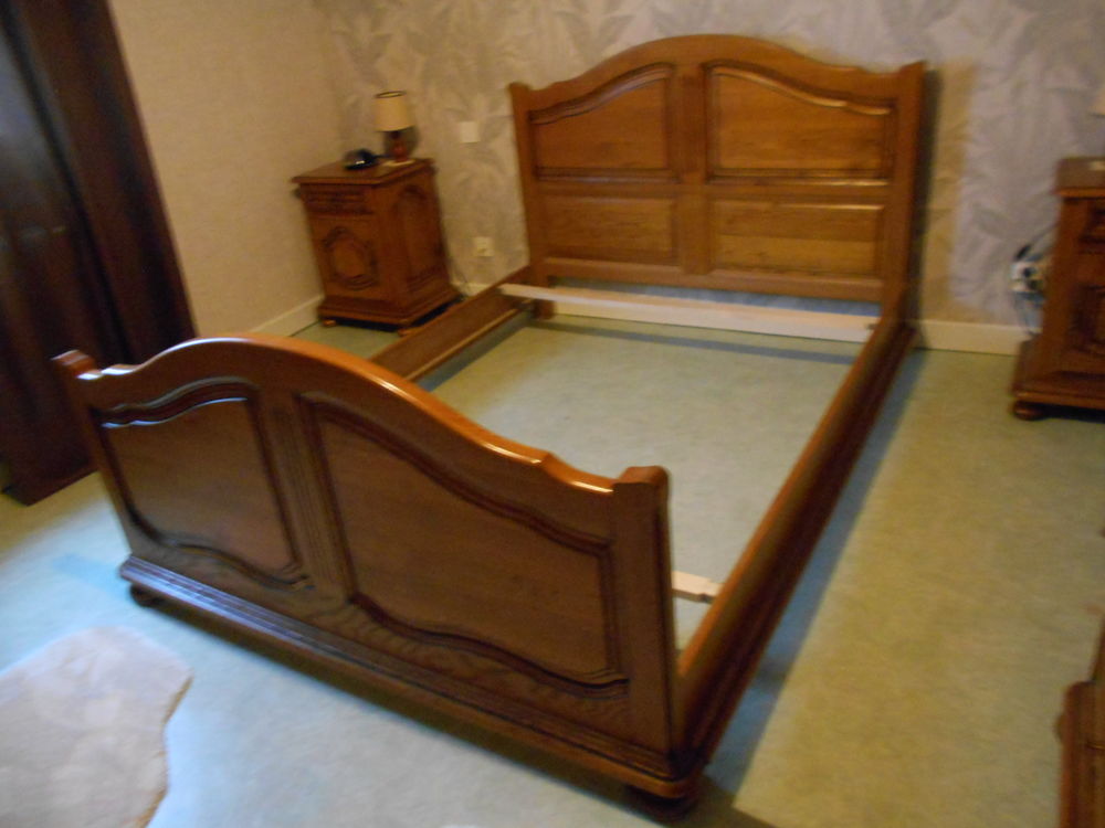 LIT EN CH�NE MASSIF 80 Salvizinet (42)