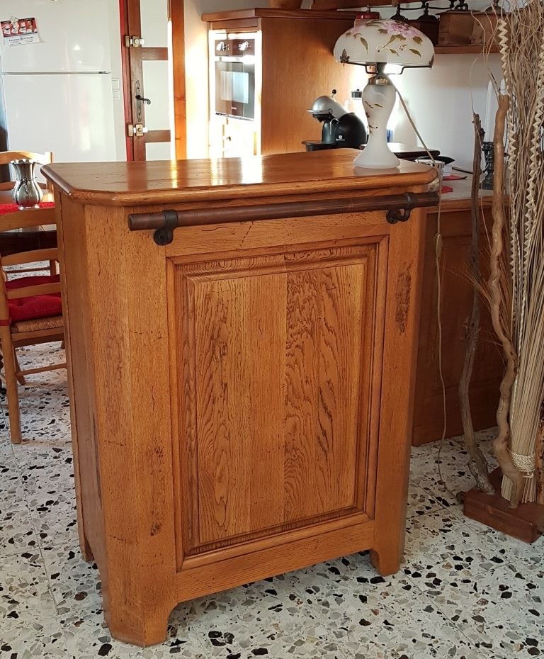 Bar en ch�ne et 2 tabourets 250 Dadonville (45)