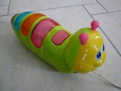 Chenille musicale et lumineuse / Jouet 1er �ge 6 Franqueville-Saint-Pierre (76)