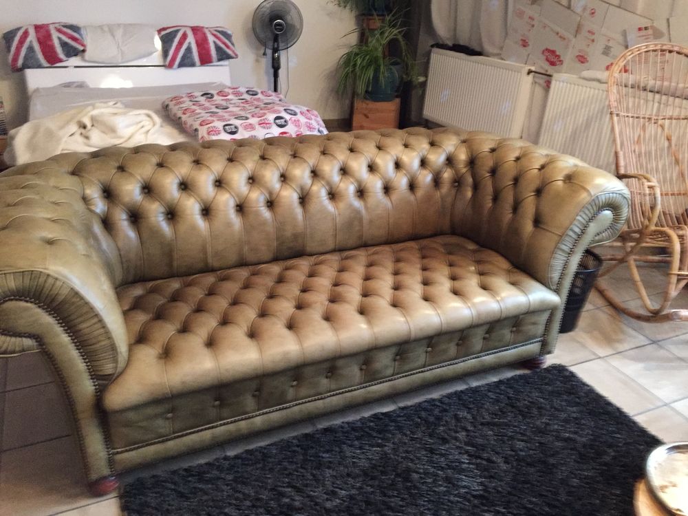Chesterfield 700 Valenciennes (59)