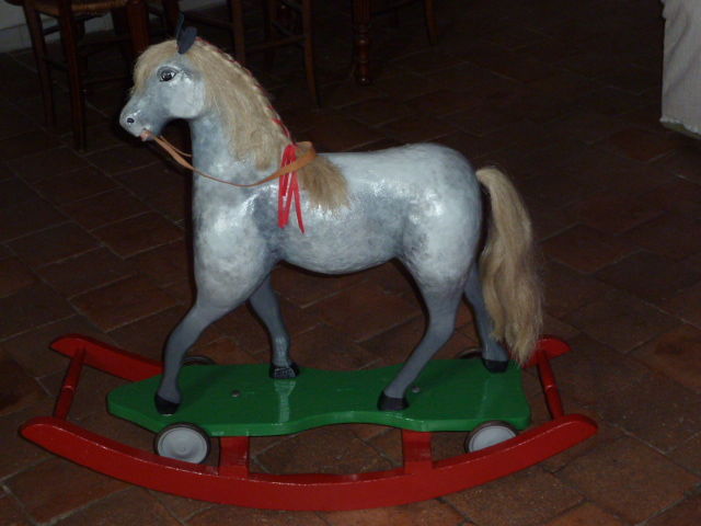 cheval � bascule 100 Charlieu (42)