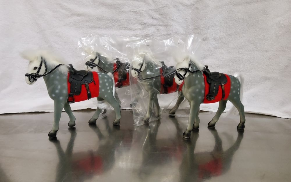 lot de 04 chevaux 10 Codognan (30)