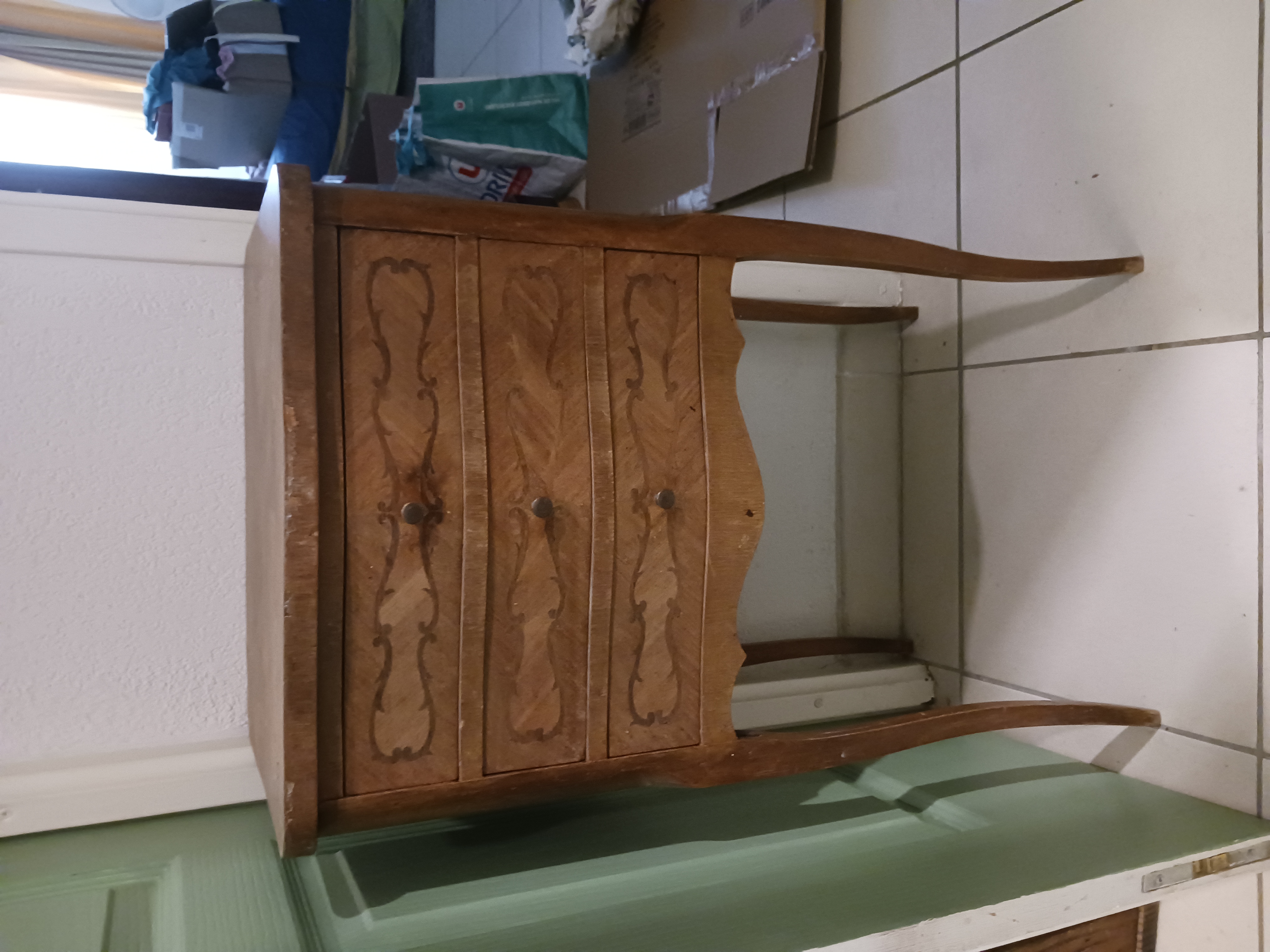 Chevet ancien 20 Draguignan (83)