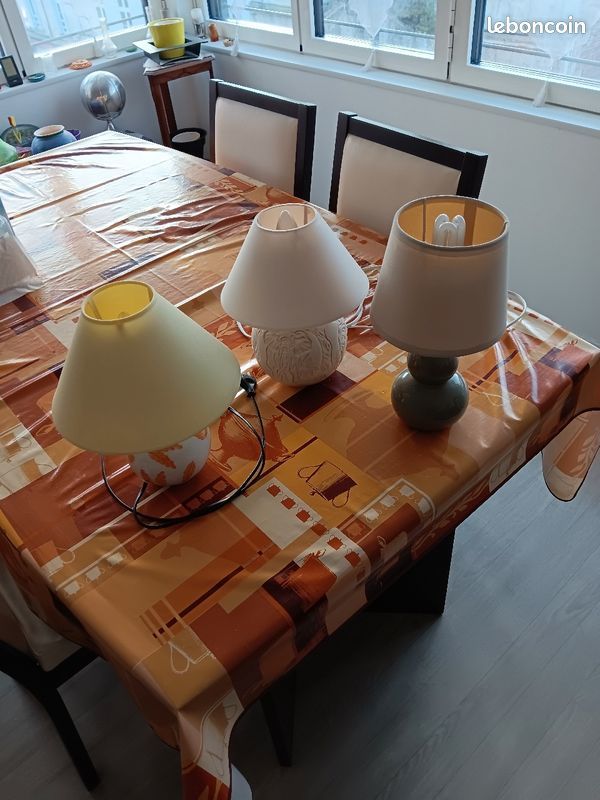 CHEVET AVEC LAMPES 30 Amiens (80)