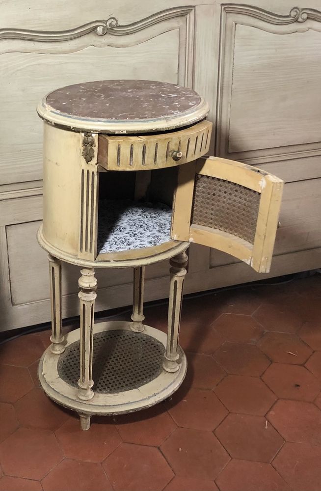 chevet, peint patin� dessus en marbre 110 Cannes (06)