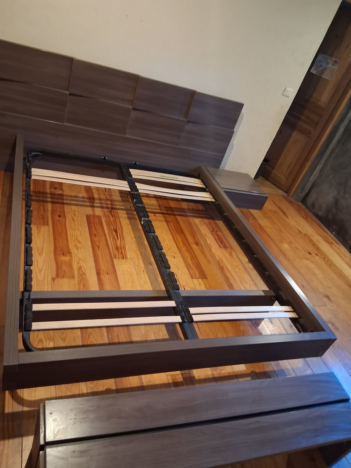 Lit et chevet tiroir 499 Jouars-Pontchartrain (78)