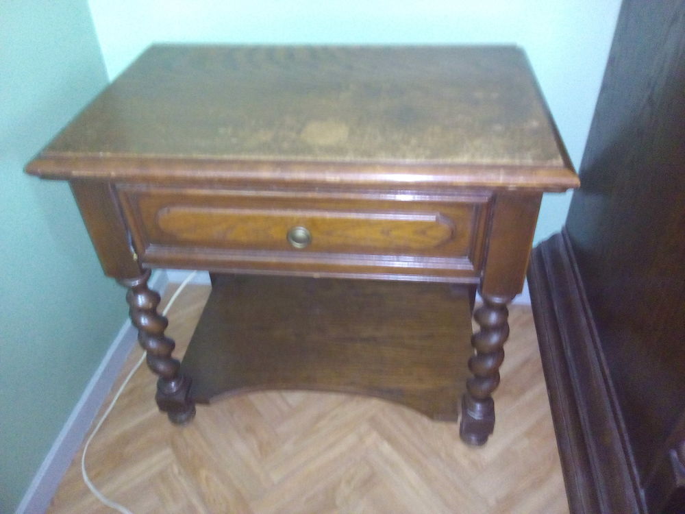 chevet. 15 Montreuil (93)