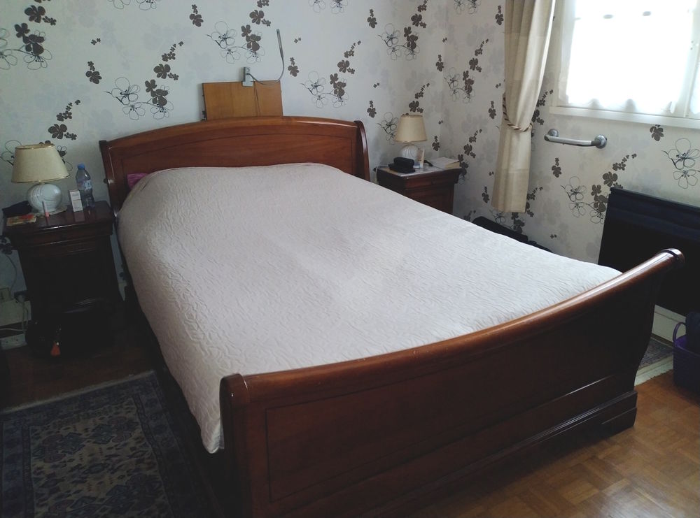 Lit 140*190 cm + 2 chevets + armoire en merisier 220 Saint-Germain-l�s-Arpajon (91)