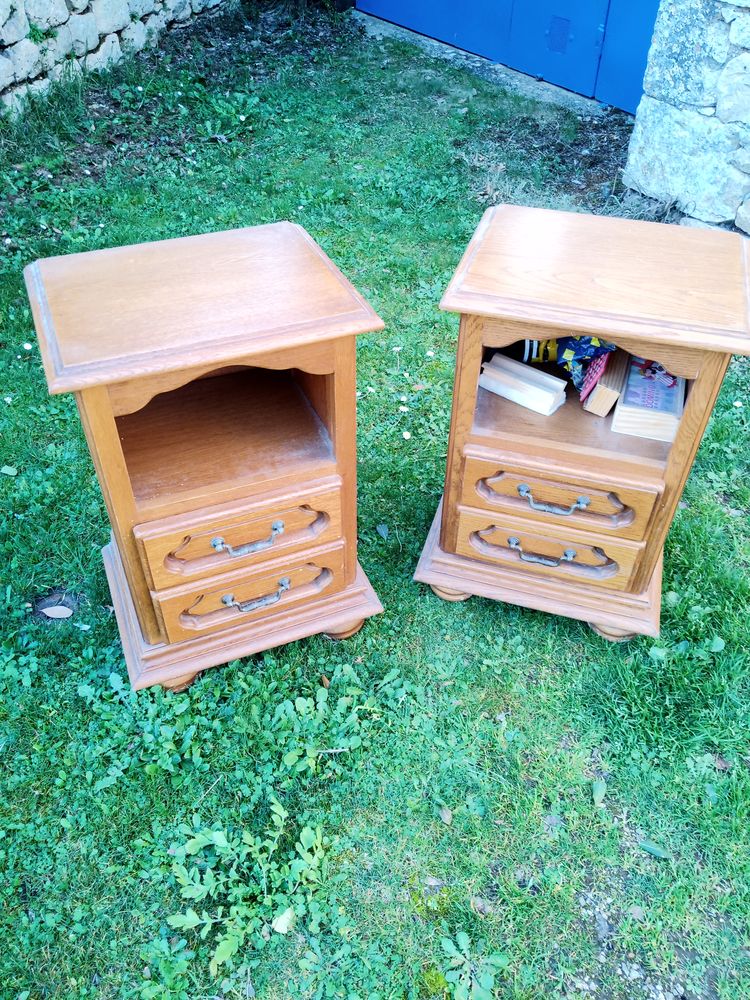 2 chevets identiques en ch�ne 55 Cal�s (46)