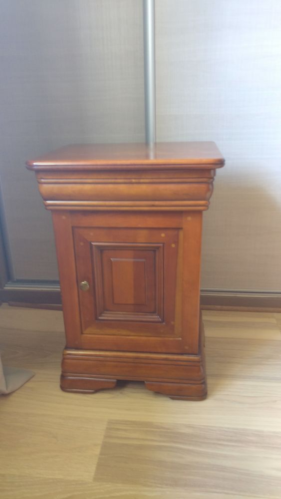 2 Chevets en merisier 80 Ouistreham (14)