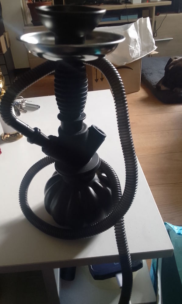 Chicha 'Street Art' 15 Neuilly-sur-Seine (92)