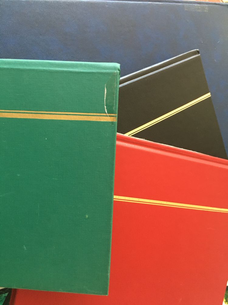 CHINE albums  de timbres neufs  169 autres pays ann�es 1900 130000 Rochetaillee (42)