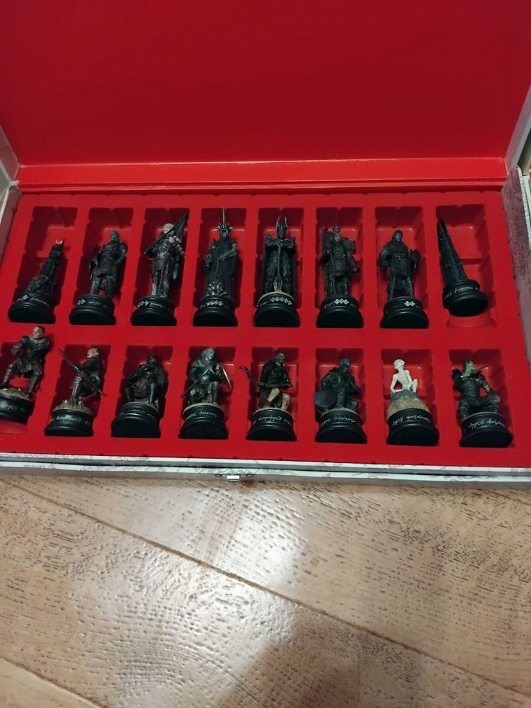 ��chiquier effigie : Seigneur des Anneaux 400 Fiquefleur-�quainville (27)