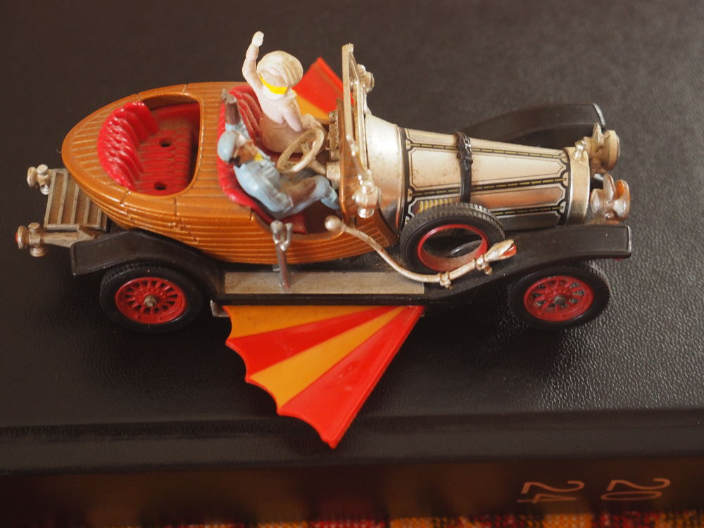 chitty chitty bang bang 45 Saint-Chinian (34)