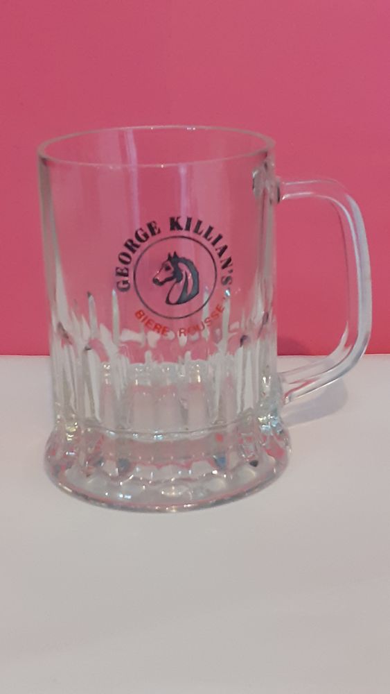 Une chope � bi�re  George Killian's 5 Lamotte-Beuvron (41)