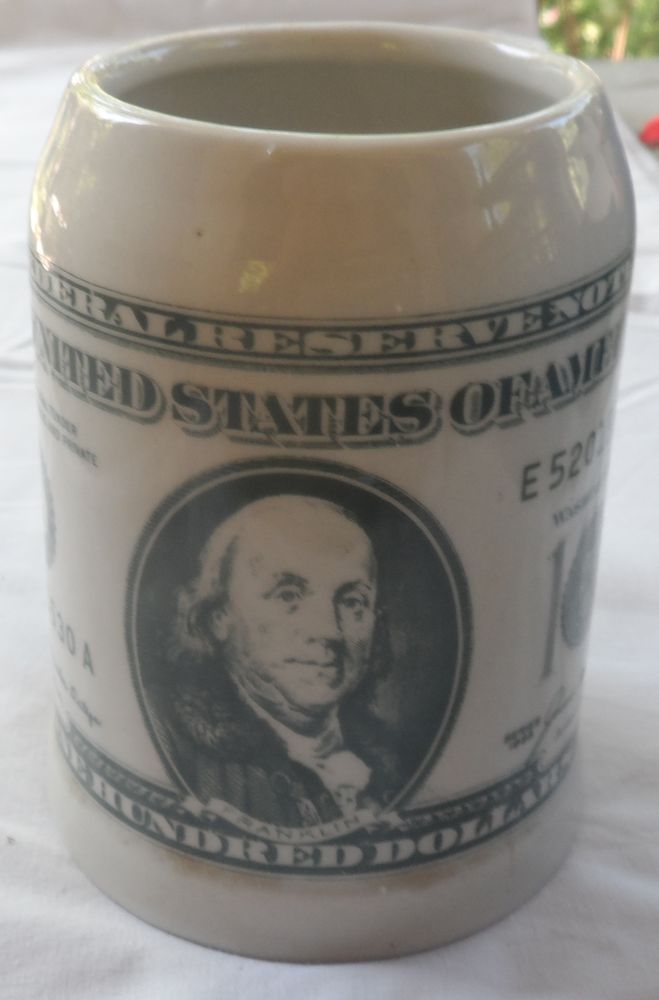 Chope-Mug d�cor billet de 100 Dollars en gr�s costaud 18 Castries (34)