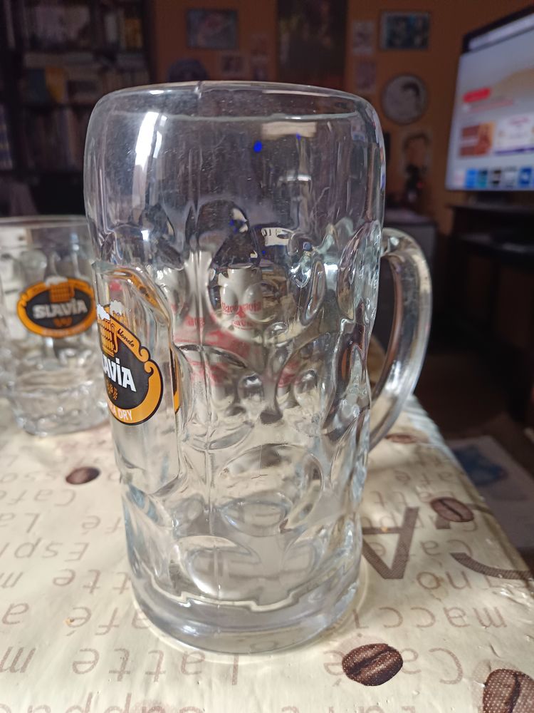 CHOPES A BIERE DE COLLECTION 0 Le Mans (72)