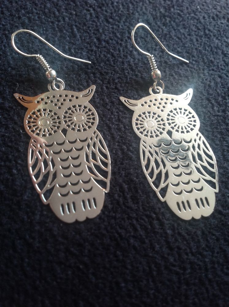 CHOUETTE BOUCLES OREILLES HIBOUX ARGENT� Envoi possible
2 Tr�gunc (29)