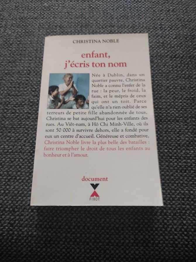 M (165) - Christina Noble ? Enfant, j'�cris ton nom 2 Paris 13 (75)