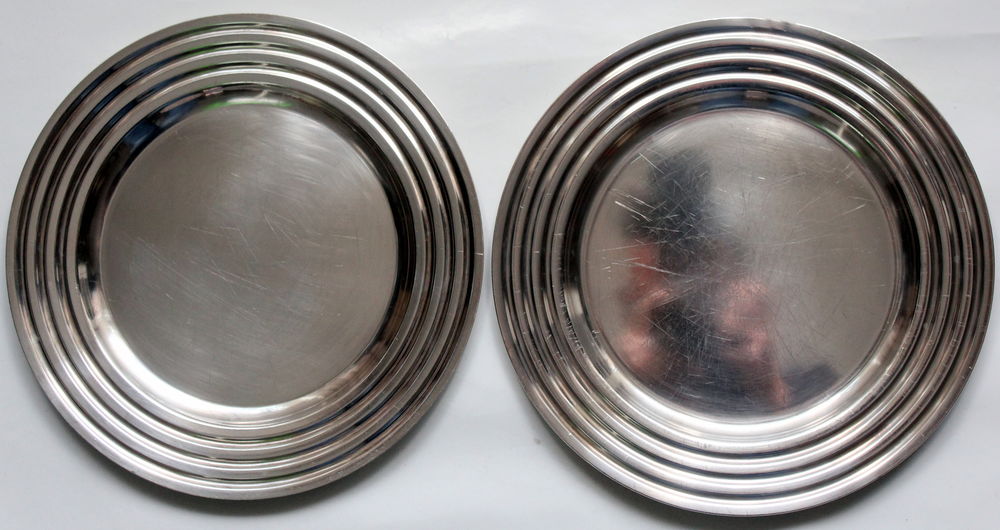 CHRISTOFLE m�tal argent� 2 assiettes de pr�sentation 180 Issy-les-Moulineaux (92)