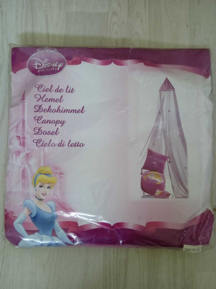 Ciel de lit Disney princesse 6 �vreux (27)