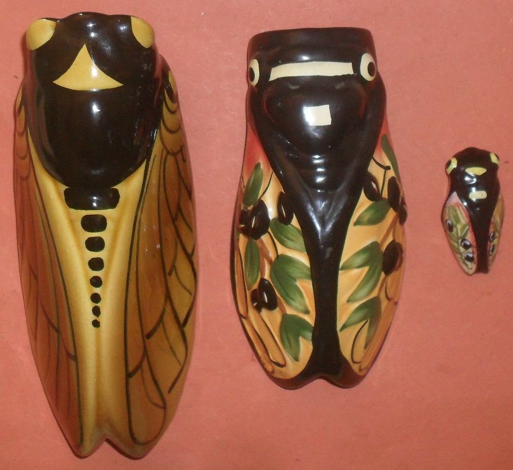 Lot de 3 cigales dont une aimant�e. 40 Montreuil (93)