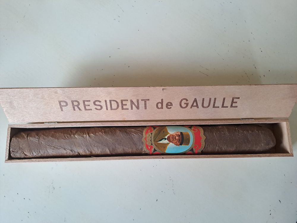 Cigare PRESIDENT DE GAULLE de 315 mm de long 30 Touvre (16)